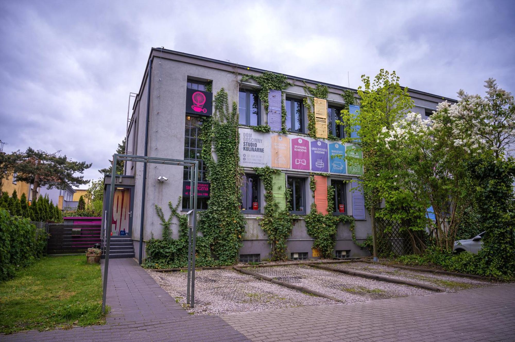 Bed and Breakfast Republika Sloneczna Poznań Esterno foto