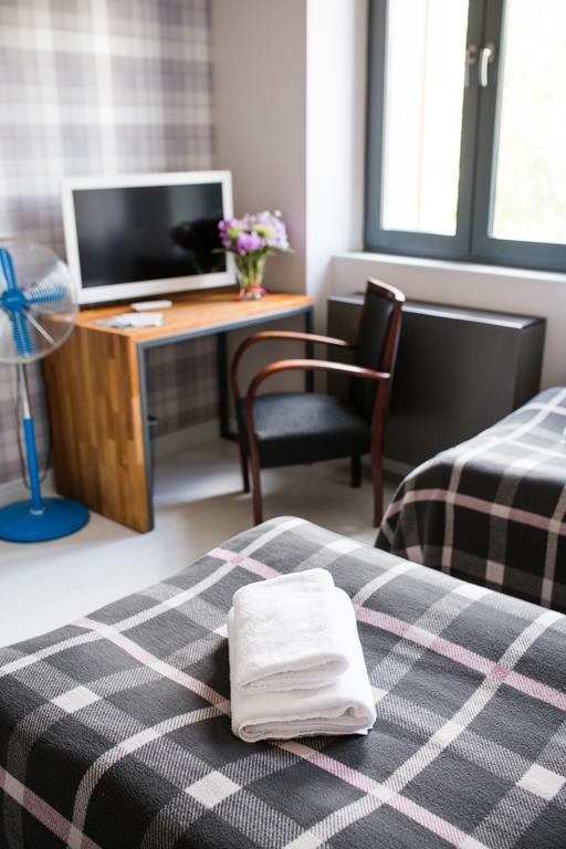 Bed and Breakfast Republika Sloneczna Poznań Esterno foto
